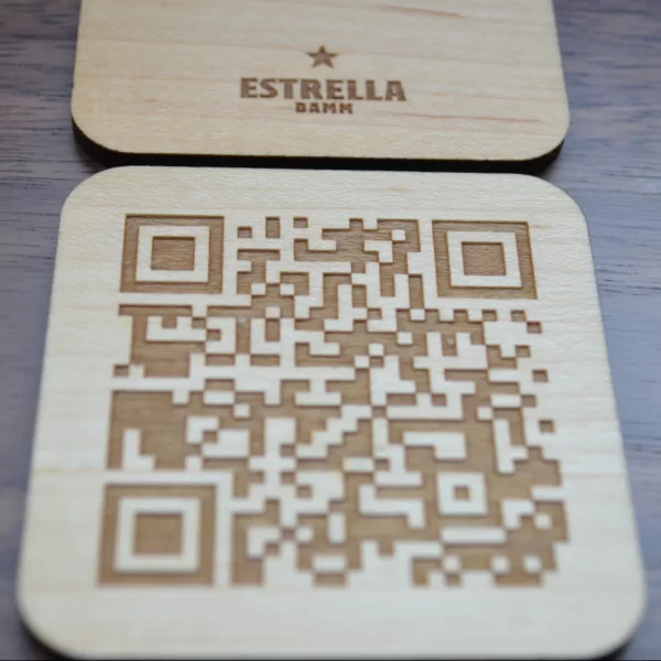 Placa madera código qr