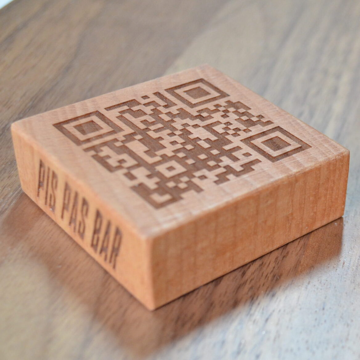 Taco madera cafeteria QR